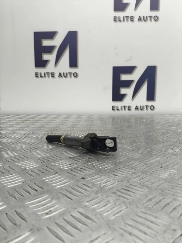 Катушка зажигания BMW 7 2010 12138657273 F01 F02 4.4