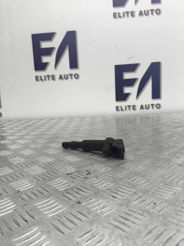 Катушка зажигания BMW 7 2010 12138657273 F01 F02 4.4