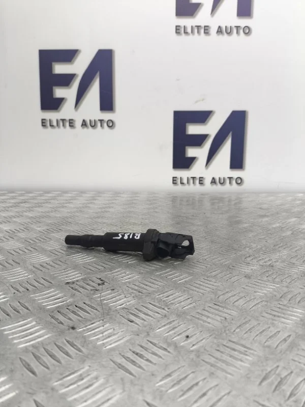 Катушка зажигания BMW 7 2010 12138657273 F01 F02 4.4