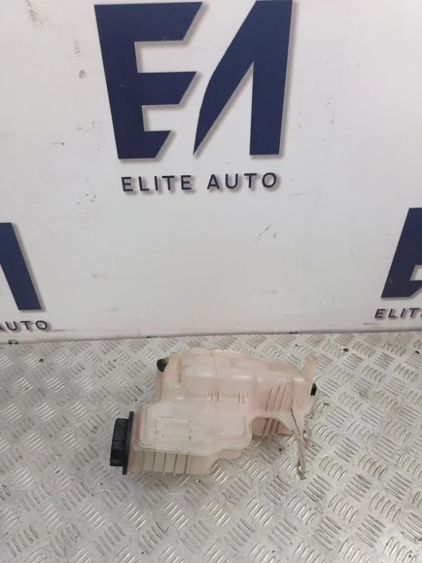 Бачок расширительный LR Range Rover Sport 2012 LR020367 L320 3.0D