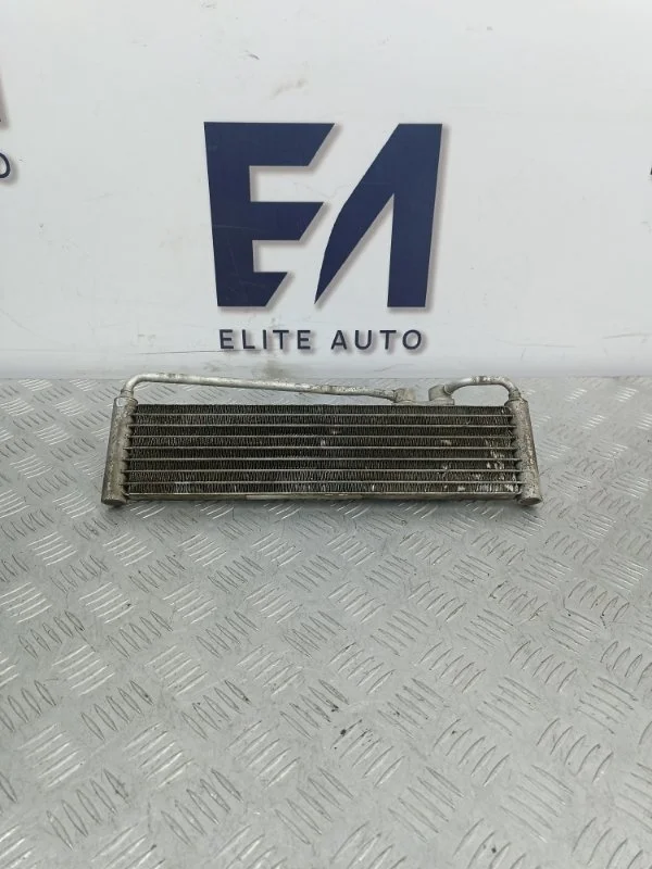 Радиатор АКПП Mercedes S 2008 A2215004000 W221 4.7