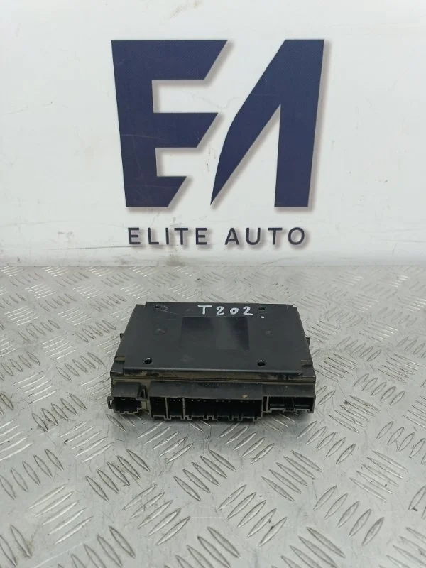 Блок комфорта VW Touareg 2008 7L6937049AF 7L 3.6
