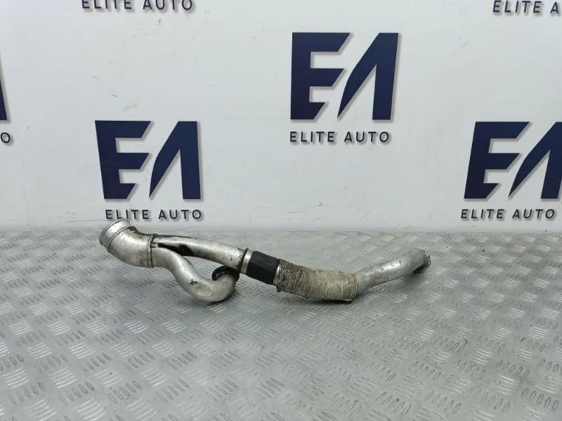 Патрубок интеркулера BMW X6 2010 11657556551 E71 3.0