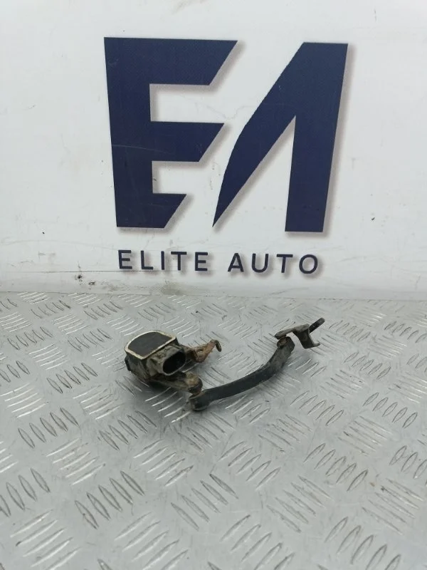 Датчик положения кузова Mercedes ML 2012 A0045429918 W166 3.0D, передний правый