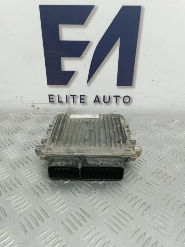Блок управления двигателем Mercedes ML 2012 A6429004301 W166 3.0D