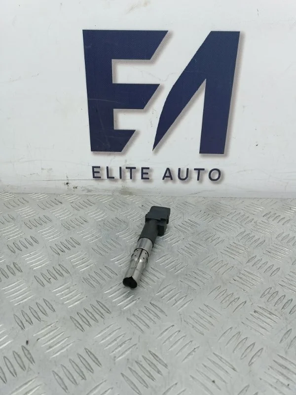 Катушка зажигания VW Phaeton 2002 022905715B 3.2