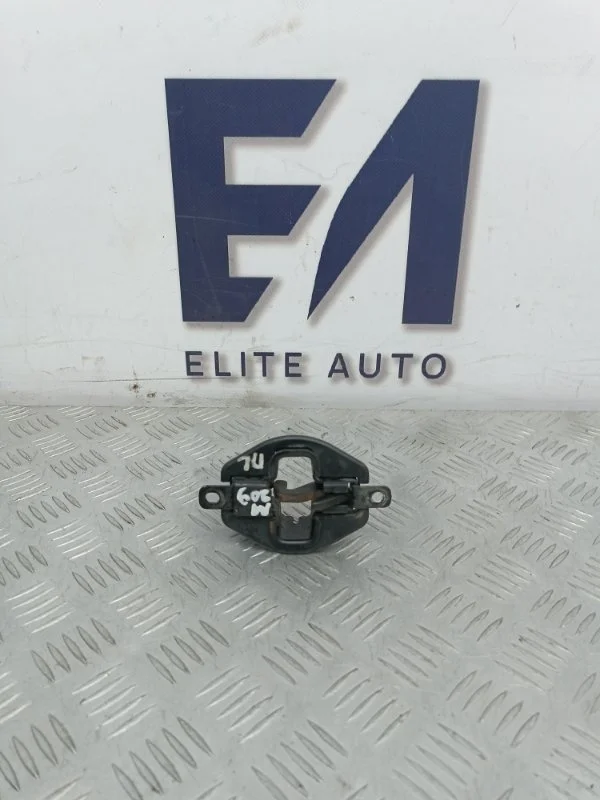Замок капота Mercedes S 2011 A2218800260 W221 3.5, левый