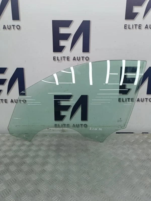 Стекло BMW X6 2010 51337289091 E71 3.0, переднее левое