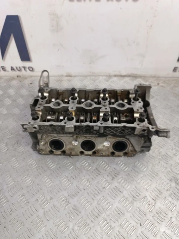 Головка блока цилиндров Mercedes S 2005 A2720101301 W221 3.5, правая