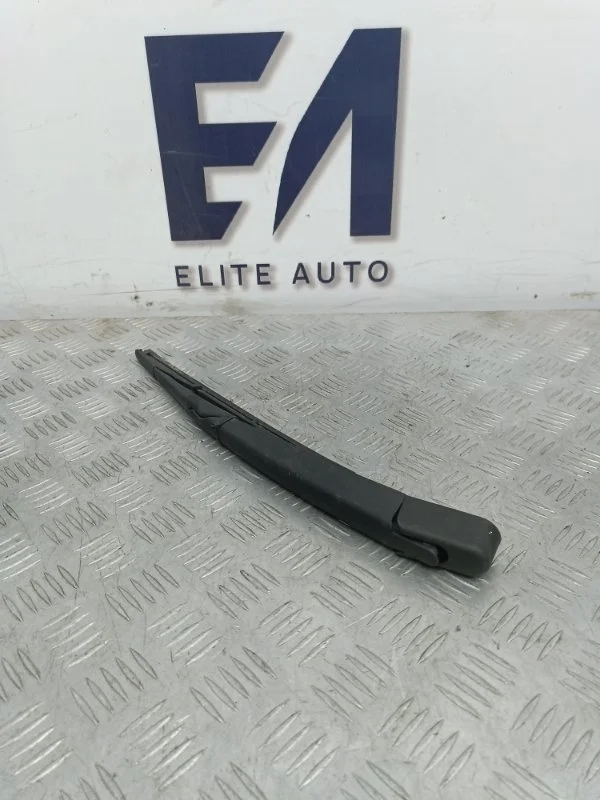 Поводок дворника Nissan Qashqai 2007 28781JD00A J10 2.0, задний