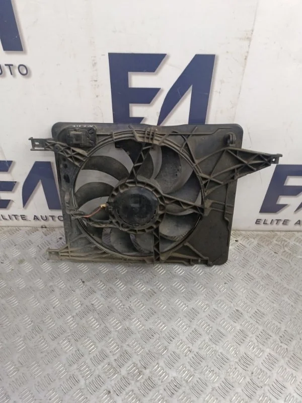 Вентилятор охлаждения Nissan Qashqai 2007 21481JD200 J10 2.0