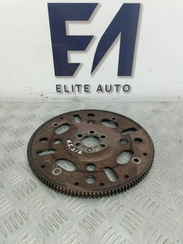 Маховик Nissan Qashqai 2007 12331EN200 J10 2.0