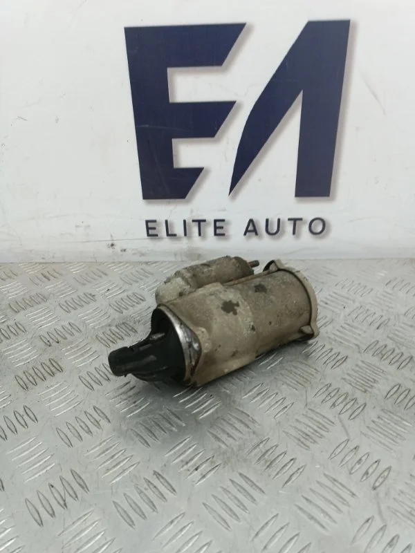 Стартер Chevrolet Cruze 2010 55576980 1.8