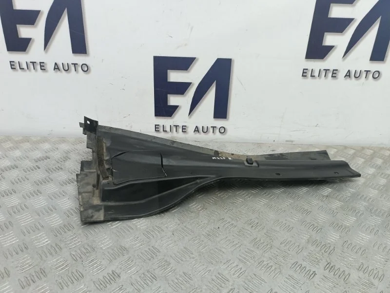 Жабо Nissan Murano 2005 66862CA000 Z50 3.5, правое