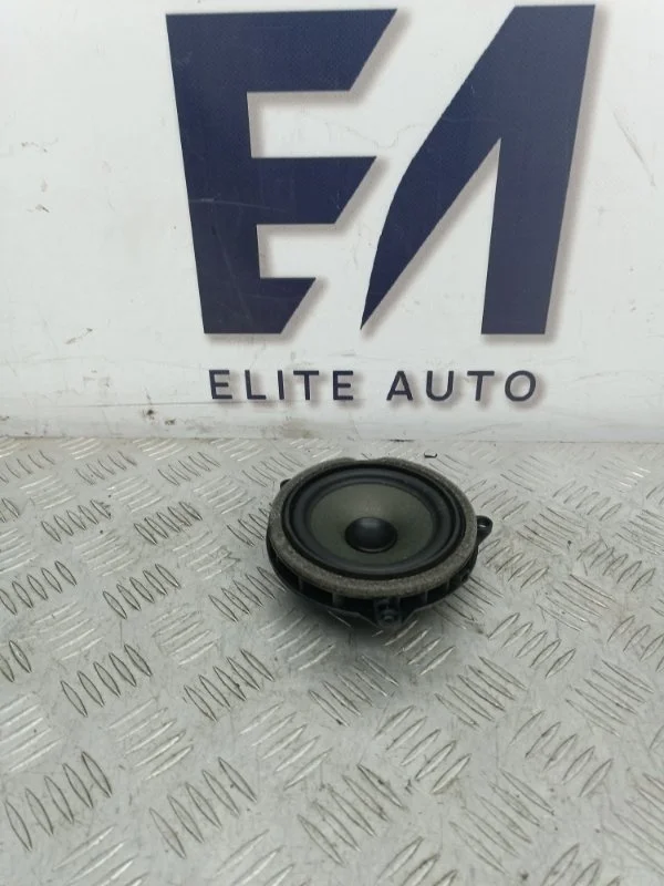 Динамик BMW 3 2013 9264943 F30 2.0, передний правый