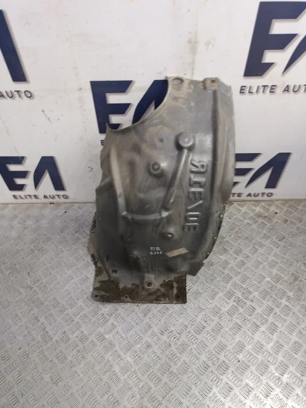 Подкрылок BMW 3 2013 51717260700 F30 2.0, передний правый