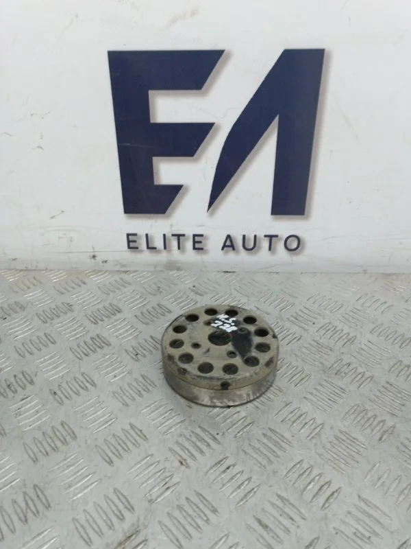 Шкив помпы Hyundai Solaris 2017 252212B700 2 1.6