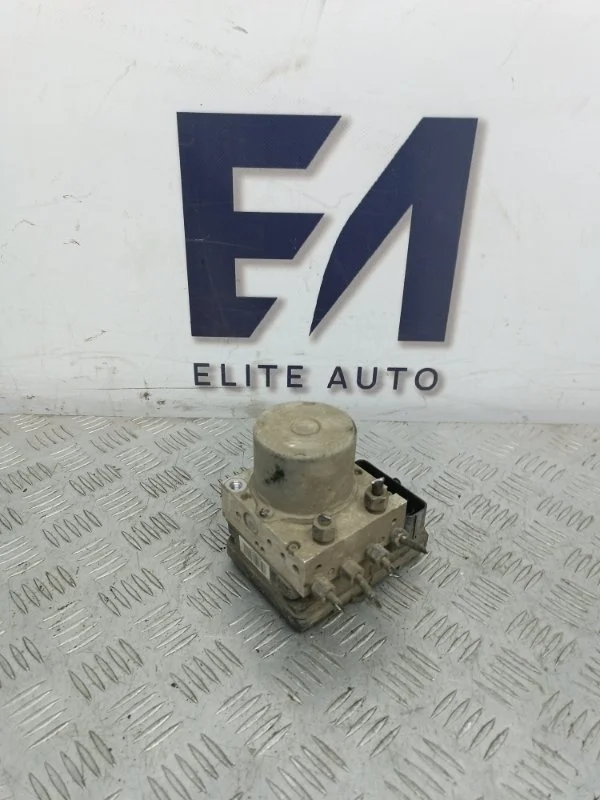 Блок ABS Hyundai Solaris 2017 58920H5220 2 1.6