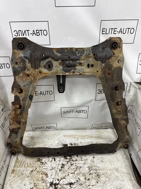 Подрамник Nissan Qashqai 2008 54400JD000 J10 2.0, передний