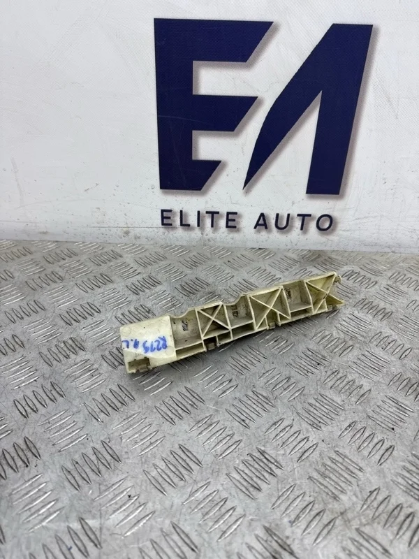 Кронштейн бампера Renault Koleos 2008 62227JY00A 1 2.5, передний левый