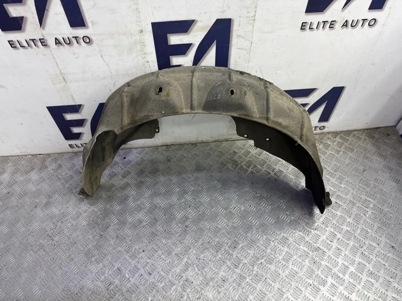 Подкрылок Renault Koleos 2008 76748JY00A 1 2.5, задний правый