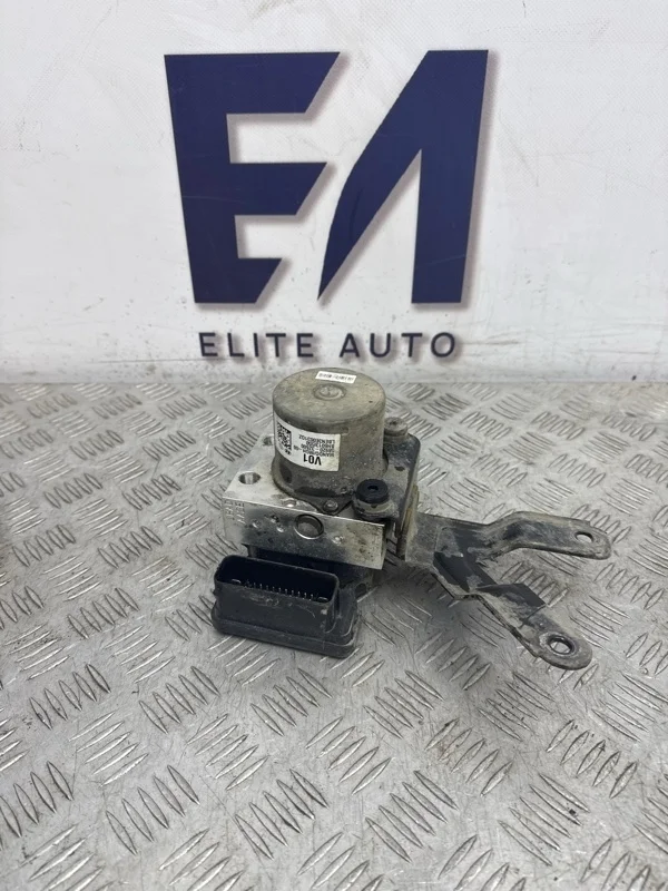 Блок ABS Hyundai I40 2016 589203Z600 2.0