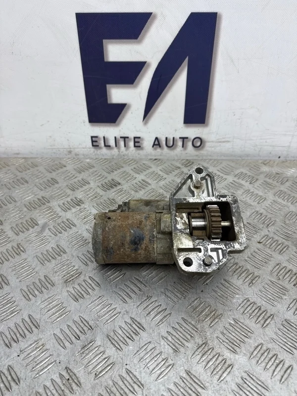 Стартер MAzda CX-9 2008 M000T15871 1 3.7