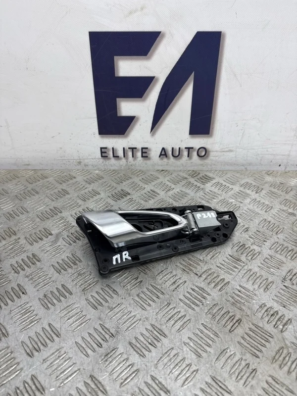 Ручка двери внутренняя Porsche Cayenne 2011 7P5837020 958 3.0D, передняя правая