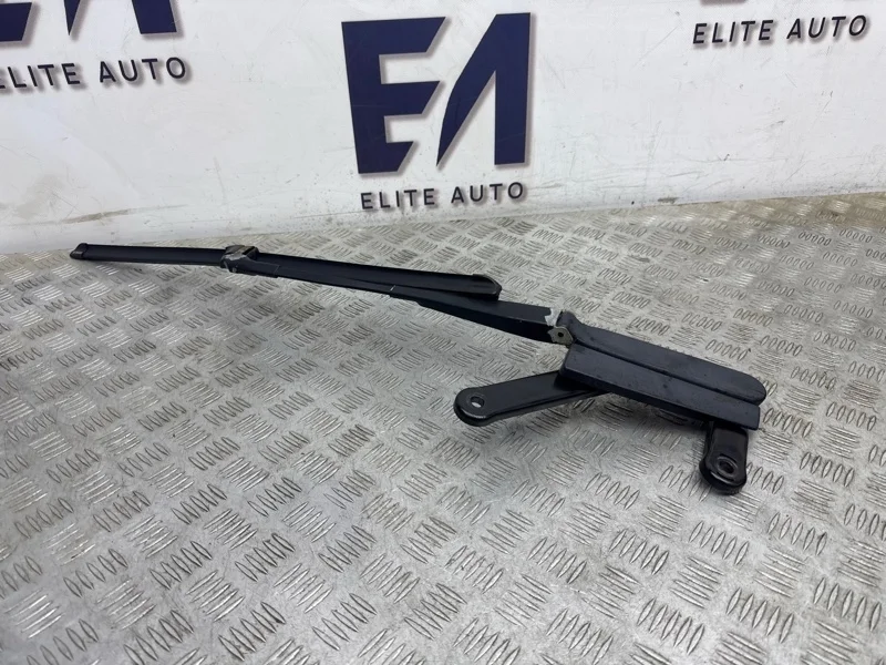 Поводок дворника Porsche Cayenne 2011 7P0955410B 958 3.0D, правый