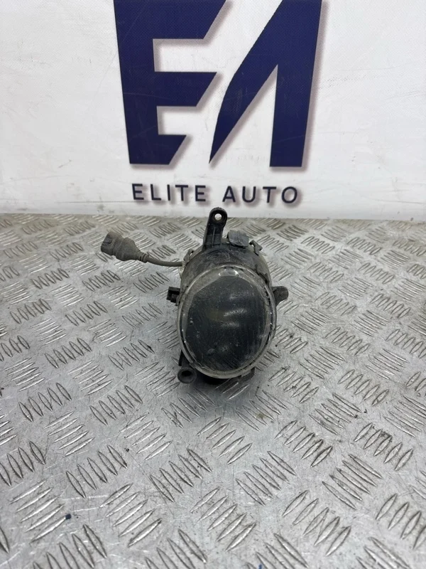 Противотуманная фара Opel Astra GTC 2013 13281271 J 1.4, правая