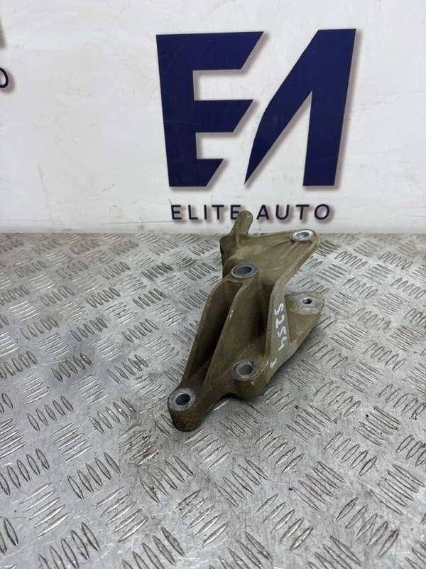 Кронштейн двигателя Chevrolet Cruze 2010 13248667 1.6, задний