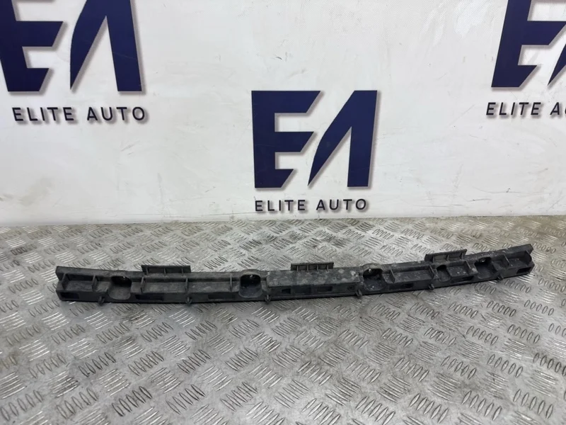 Кронштейн бампера Chevrolet Cruze 2010 94833091 1.6, задний