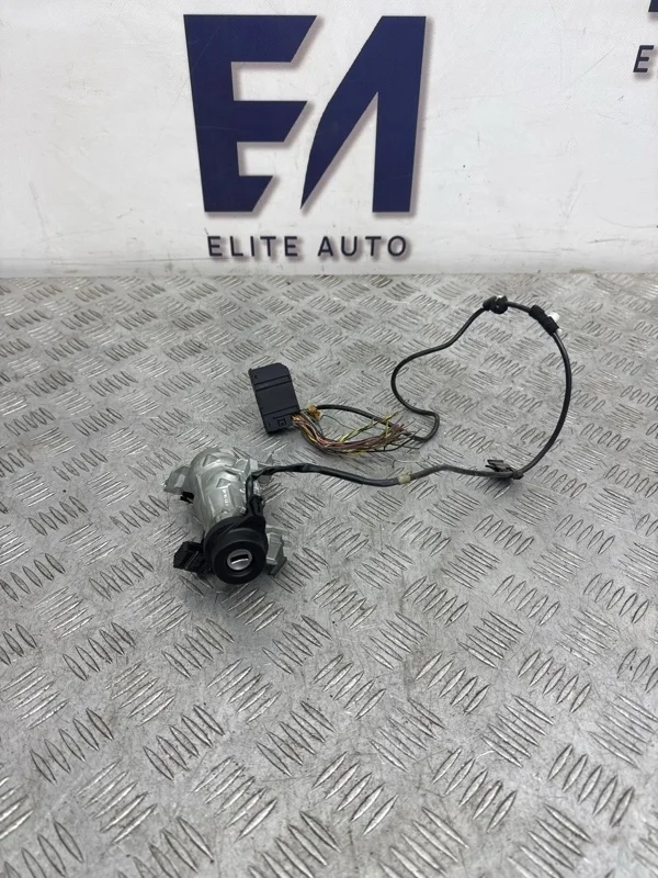 Замок зажигания VW Tiguan 2008 1K0905851B 1 1