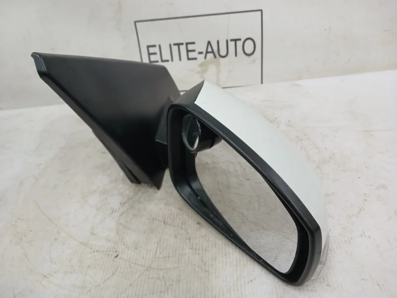 Зеркало Renault Fluence 2012 963010175R 1.6, правое