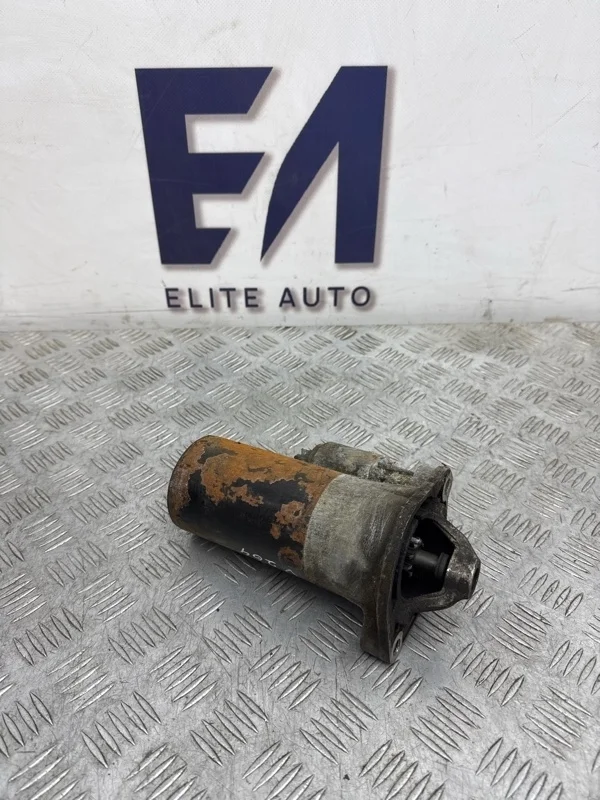 Стартер Volvo XC70 2005 8251551 2.5T