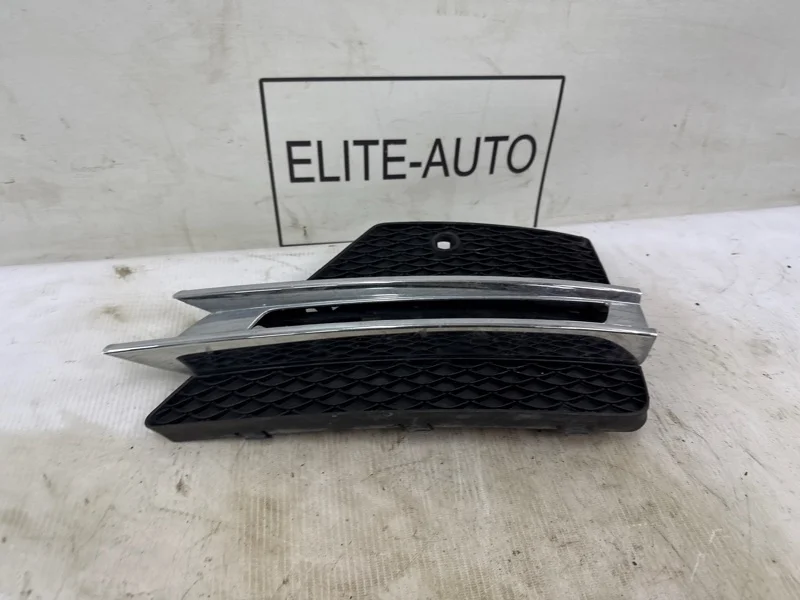 Решетка бампера Mercedes ML 2012 A1668852922 W166 3.0D, передняя правая