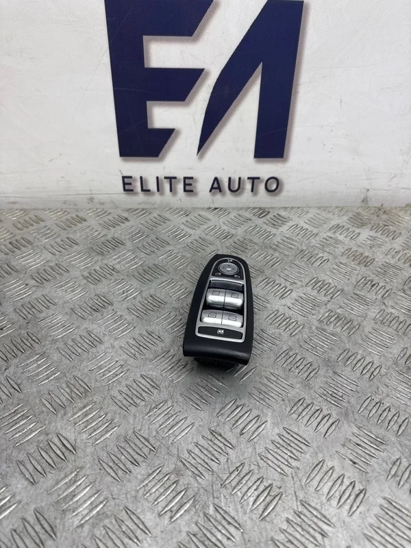 Блок управления стеклоподъемниками Mercedes S500 2014 A2229052004 W222 4.7, передний левый