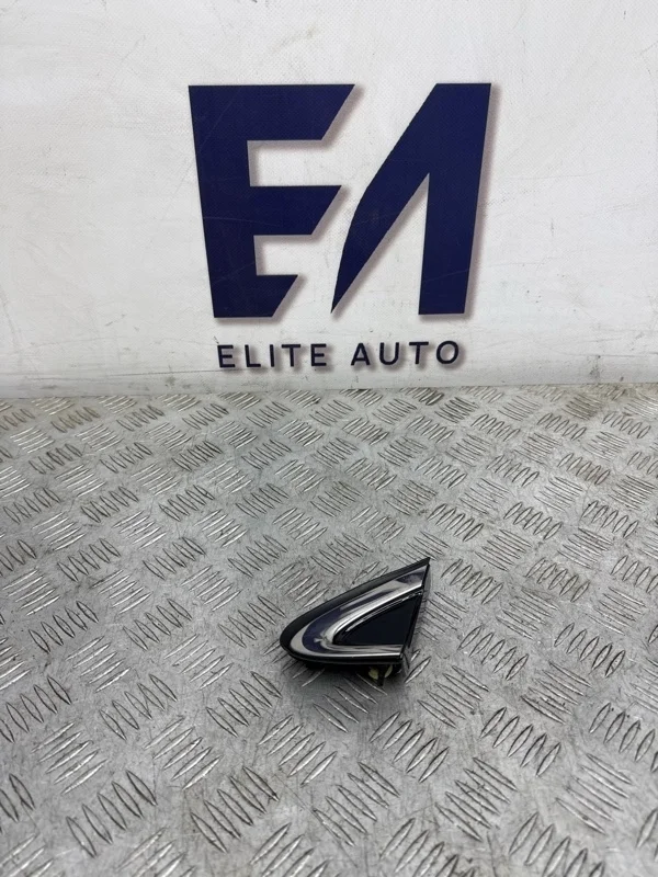 Уголок Lexus RX 2017 6011848030 4 3.5, передний левый