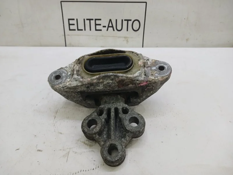 Подушка КПП Opel Astra 2012 13287953 J 1.6