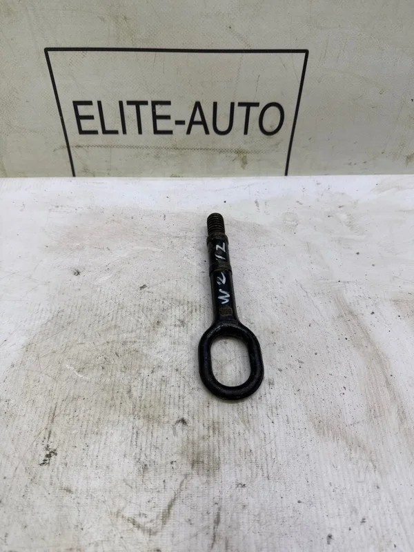 Крюк буксировачный VW Jetta 2016 1T0805615A 6 1.4T