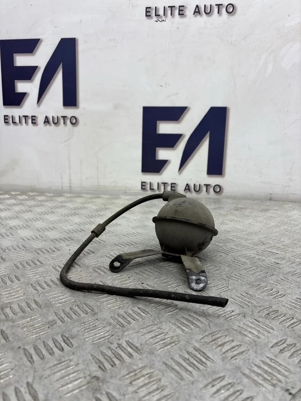 Рессивер воздушный VW Touareg 2007 054129808 7L 2.5D