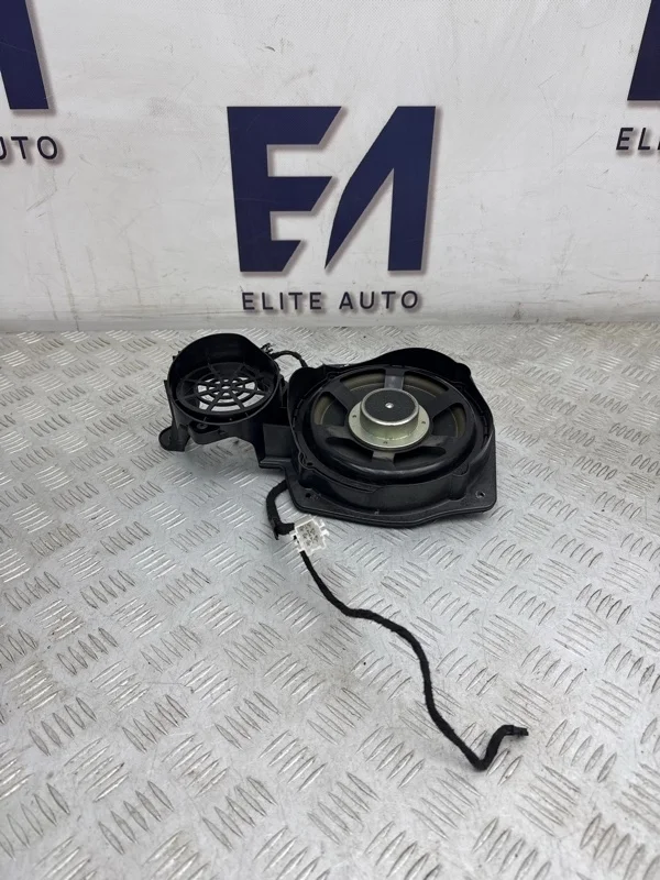 Динамик Mercedes S 2008 A2218205802 W221 5.5, передний левый