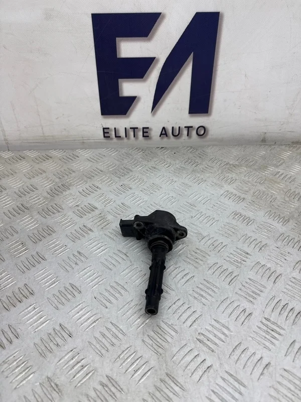 Катушка зажигания Mercedes S 2008 A0001502780 W221 5.5