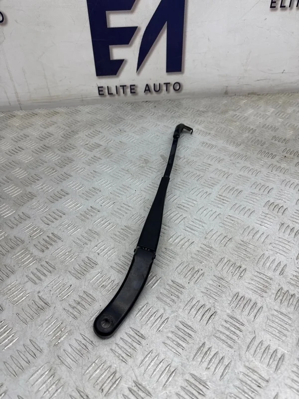 Поводок дворника Mercedes S 2008 A2218200144 W221 5.5, левый