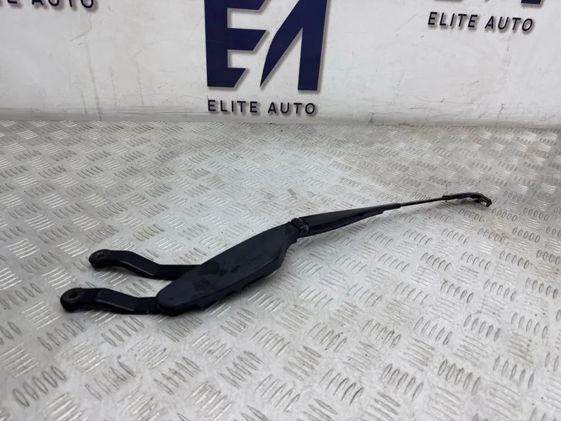 Поводок дворника Mercedes S 2008 A2218200244 W221 5.5, правый