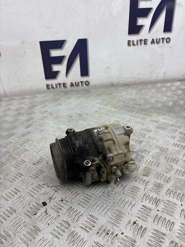 Компрессор кондиционера Mercedes S 2008 A0022300911 W221 5.5