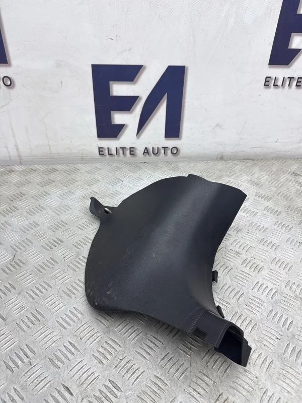 Накладка порога Mazda CX-9 2019 TK4868370 TC 2.5, передняя правая