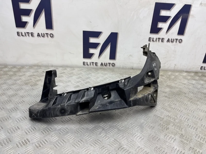 Кронштейн бампера Mercedes ML63 AMG 2013 A1666200091 W166 5.5, передний левый