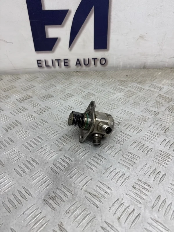 ТНВД Mercedes ML63 AMG 2013 A2780700101 W166 5.5