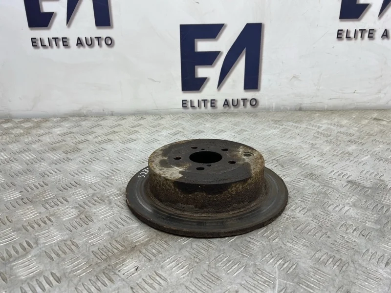 Диск тормозной Subaru Legacy Outback 2010 26700FG000 BR 2.5, задний